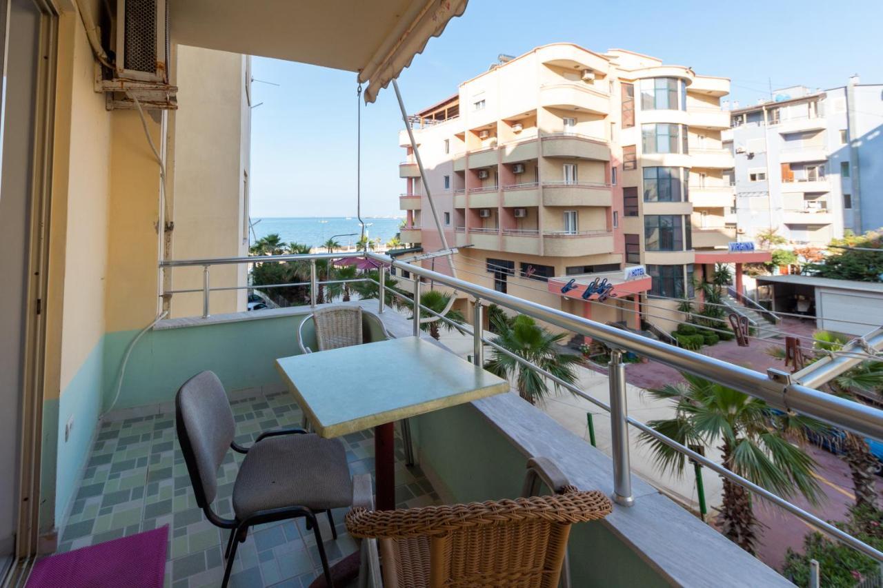 Comfortable Apartment Next To The Beach Durrës Kültér fotó