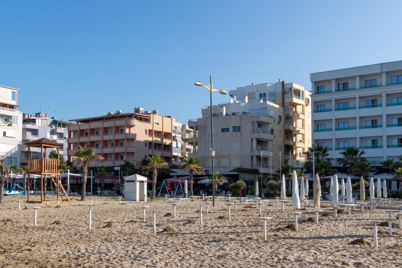 Comfortable Apartment Next To The Beach Durrës Kültér fotó